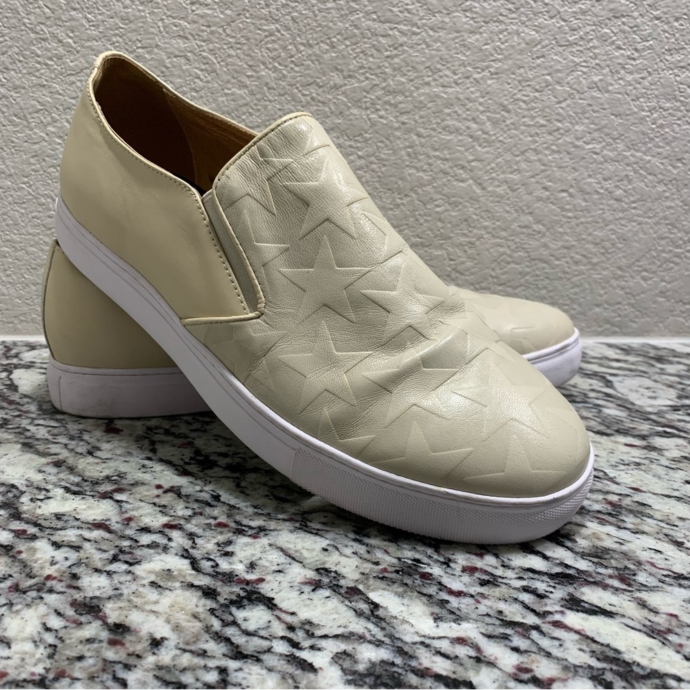 Badgley Mischka Slip On Sneaker Shoe Men 11.5 Sheldon Star Embossed Leather